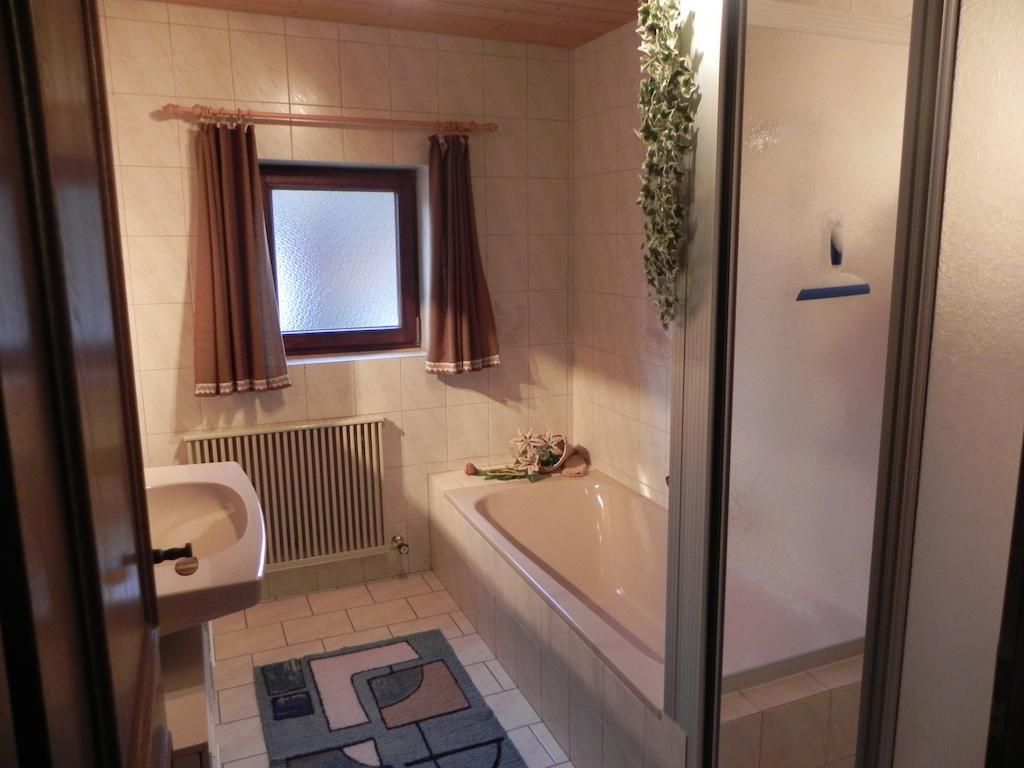 Ferienwohnung Schautzgy Reutte Ruang foto