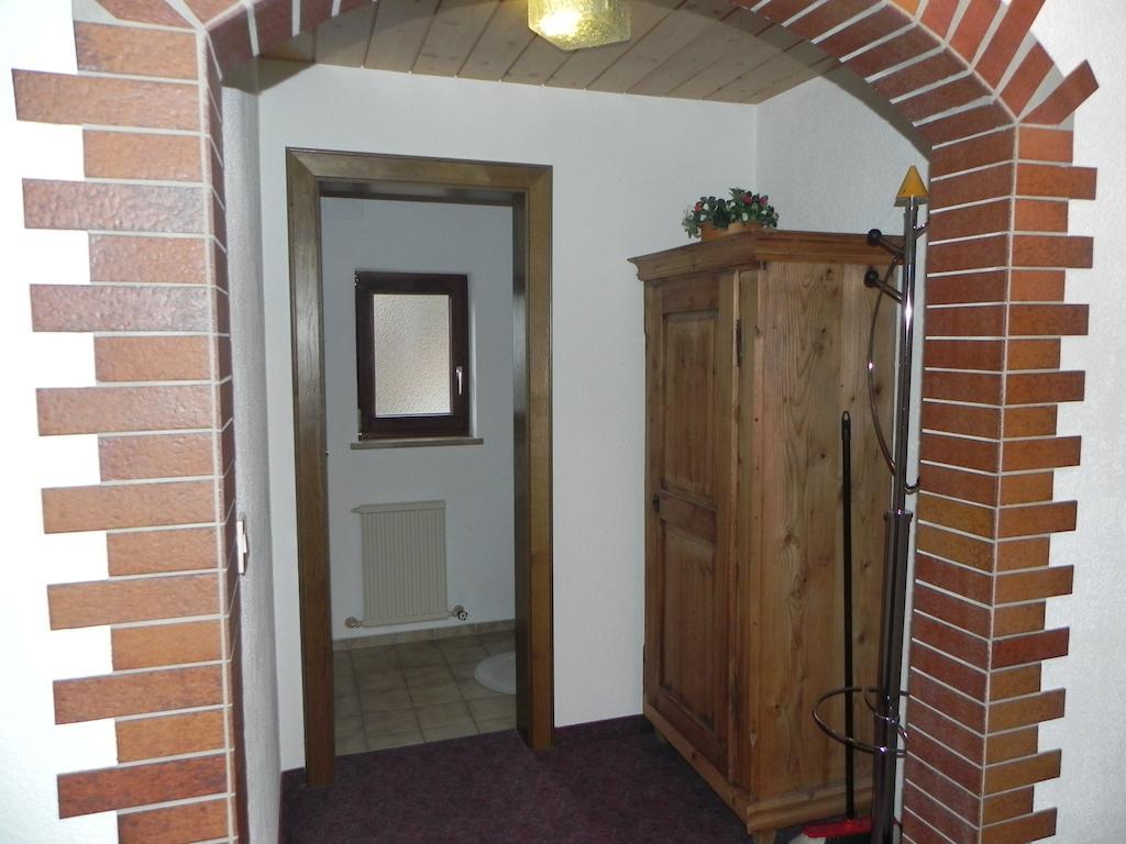 Ferienwohnung Schautzgy Reutte Ruang foto