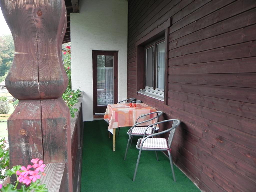Ferienwohnung Schautzgy Reutte Bagian luar foto