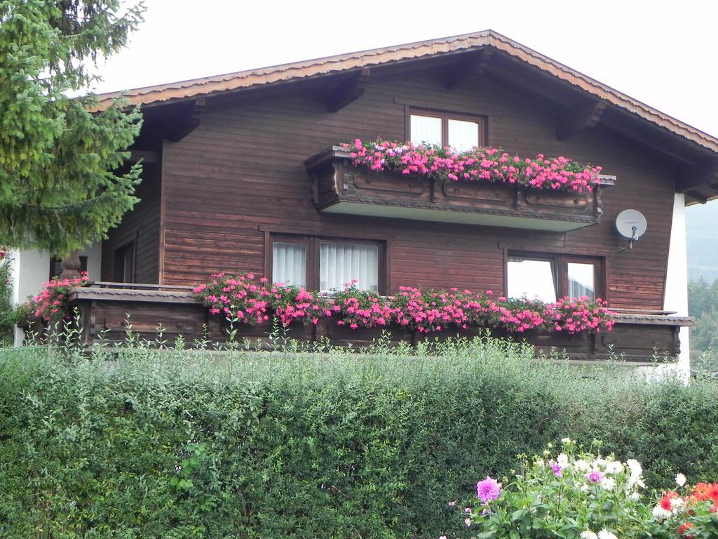 Ferienwohnung Schautzgy Reutte Bagian luar foto